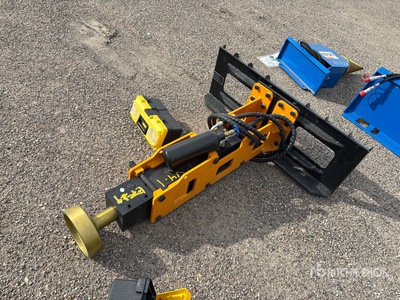 GIYI GY-D680 Skid Steer Post Driver