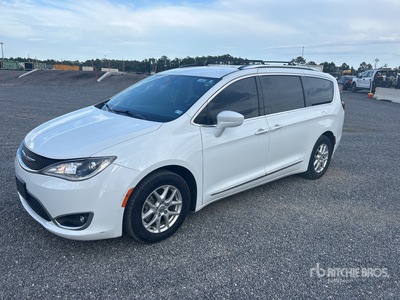 2020 Chrysler Pacifica Minivan