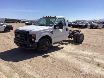 2008 Ford F-350 Super Duty Cab and Chassis