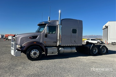 2015 Peterbilt 567 6x4 Ciągnik siodłowy T/A z kabiną sypialną