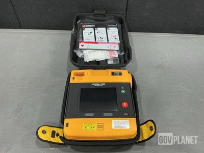 Physio-Control LifePak 1000 Defibrillator