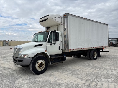 2016 International 4300 4x2 Refrigerated Truck