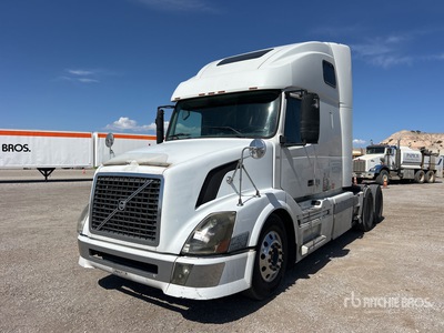 2003 Volvo VNL 6x4 T/A Sleeper Truck Tractor