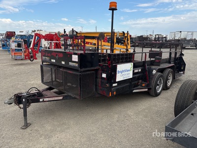 2013 Marksman 14 ft T/A Landschaftstrailer