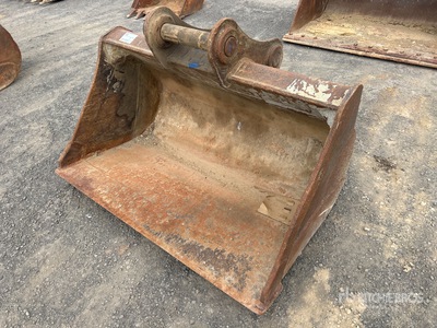 ECH 1500 mm Q/C Cleanup Excavator Bucket