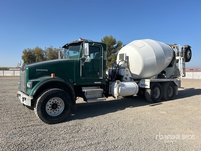 2006 Kenworth W900 8x4 Mixer Truck