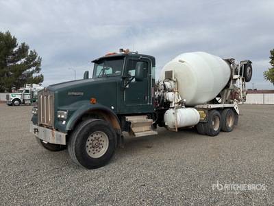 2003 Kenworth W900 8x4 Mixer Truck