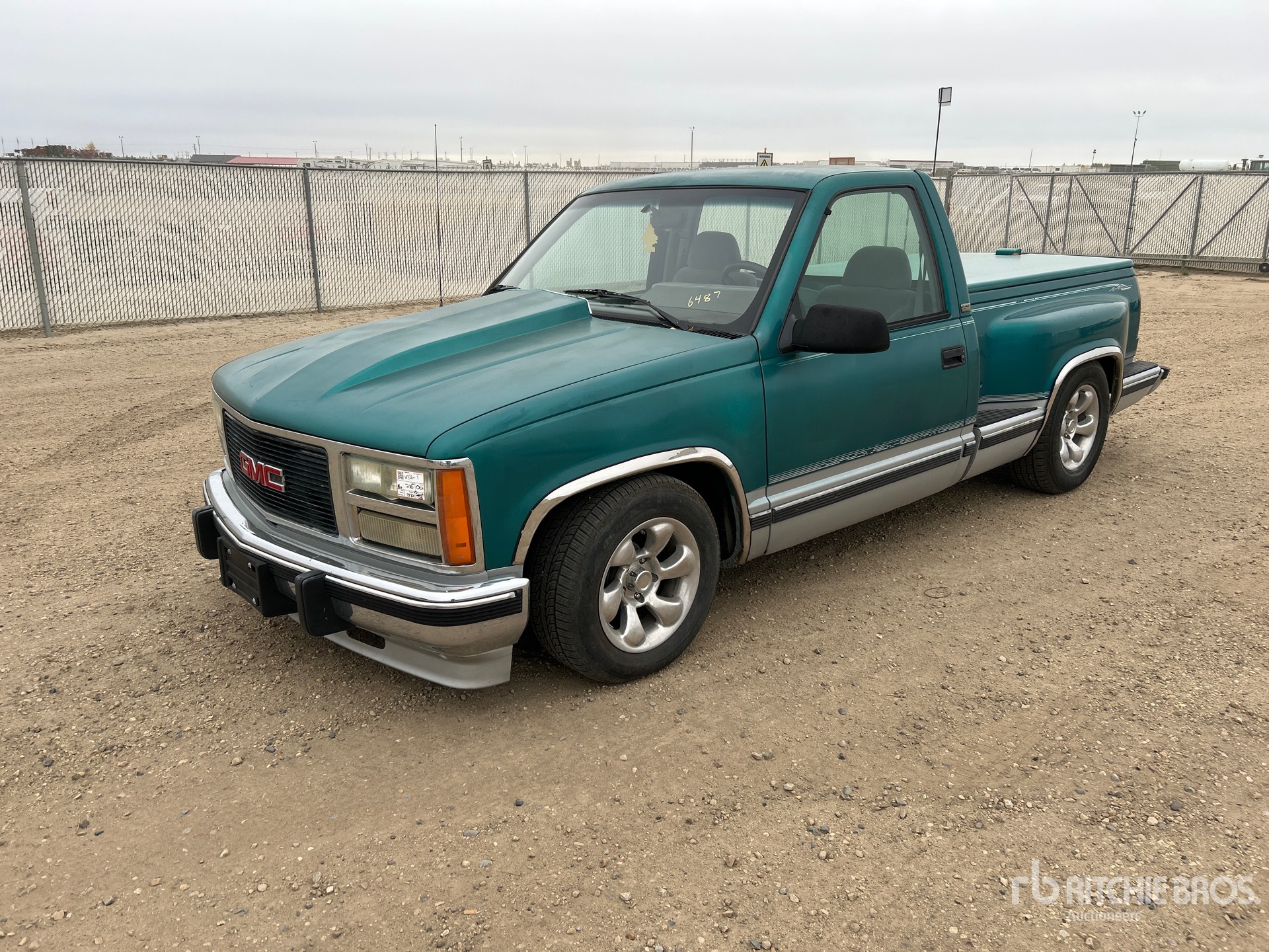 1993 Chevrolet 1500 Modified 4x2 Pickup