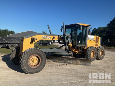 2011 John Deere 670G Motor Grader