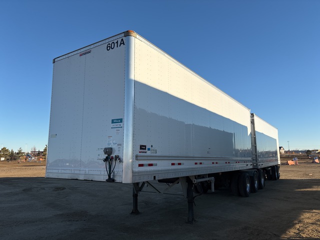 2024 Manac Super B-Train 30 Ft Tri/A Lead & 30 Ft T/A Pup Van Trailer (Unused)