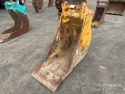ECH 600 mm Q/C Cleanup Excavator Bucket - Fits 20t