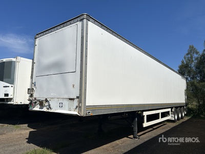 2007 Vawdrey Tri/A Van Trailer