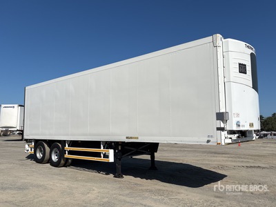 2010 Schmitz Cargobull 9.6 m Bogie/A Kühl-Anhänger