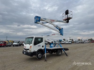 2011 Socage DA320 20 m on 2011 Nissan Cabstar 35.11 Podnośnik Koszowy