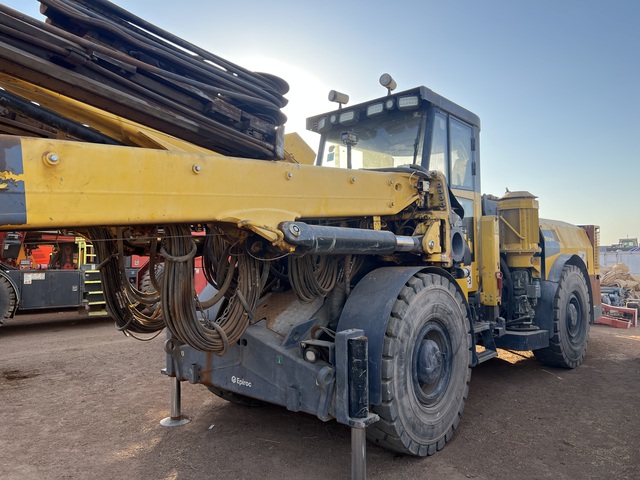 2022 Epiroc Boomer E2C 4WD Jumbo Drill