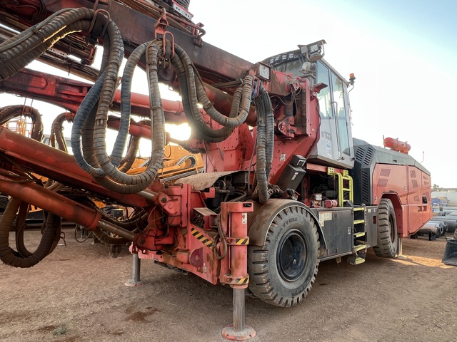 2022 Sandvik DT1132i Jumbo Drill