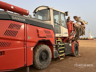 2022 Sandvik DT1132i 4WD Jumbo Drill