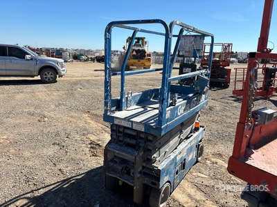 Genie GS1930 Electric Scissor Lift