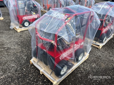 Easy-Kleen Magnum Gold Pressure Washer (Unused)