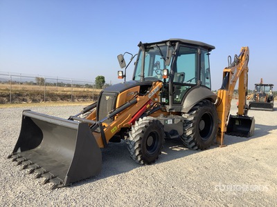 2021 Case 770FX 4x4 Retroexcavadora / Graaflaadmachine