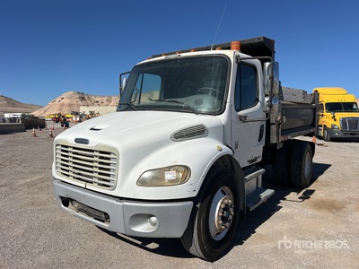2005 Freightliner M2 106 4x2 S/A Dump Truck