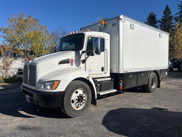2016 Kenworth T300 4x2 Lube Truck
