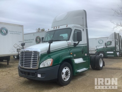 2018 Freightliner Cascadia 125 4x2 Cabeza Tractora Cabina Corta