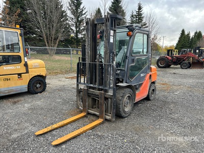 2019 Toyota 8FDU30 5620 lb Cushion Tire Forklift