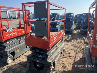 2016 Skyjack SJIII-3219 Electric Scissor Lift
