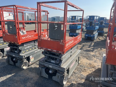 2018 Skyjack 3219 Electric Scissor Lift