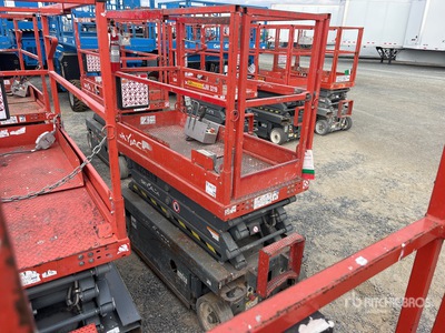 2017 Skyjack 3219 Electric Scissor Lift