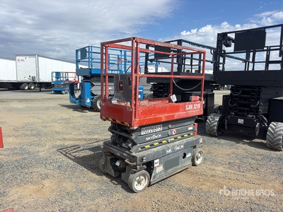 2017 Skyjack 3219 Electric Scissor Lift