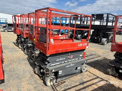 2017 Skyjack 3219 Electric Scissor Lift