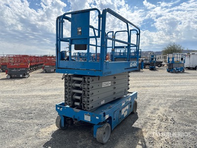 2018 Genie GS-4047 Electric Scissor Lift