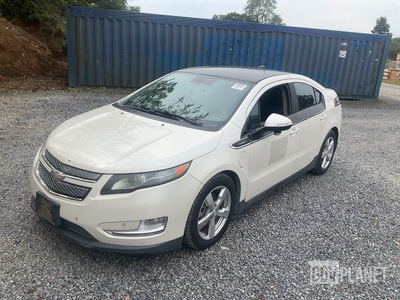 2011 Chevrolet Volt Hybrid Sedan