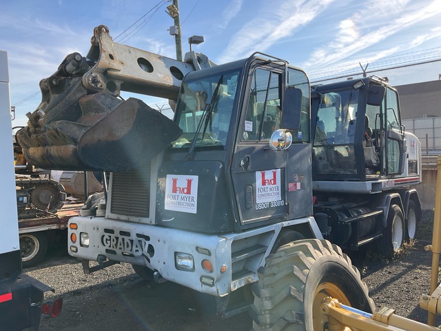 2010 Gradall XL4100 Wheel Excavator (Inoperable)