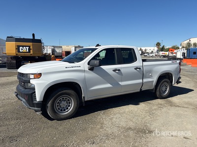 2021 Chevrolet Silverado 1500 4x4 Extended Cab Pickup