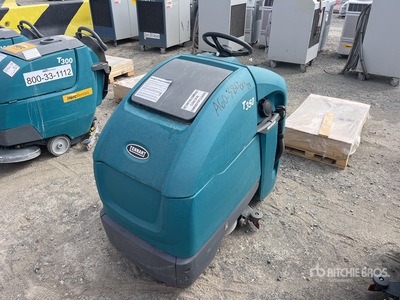 2022 Tennant T350 Ride-On Electric Floor Scrubber