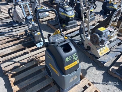 2022 Karcher BRC 30/15 W/B Carpet Extractor Divers