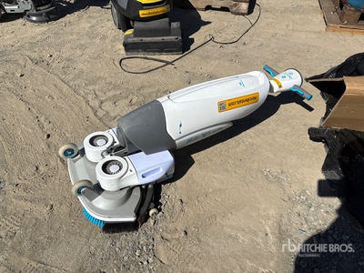 2022 Tennant I-Mop XL Plus Floor Scrubber