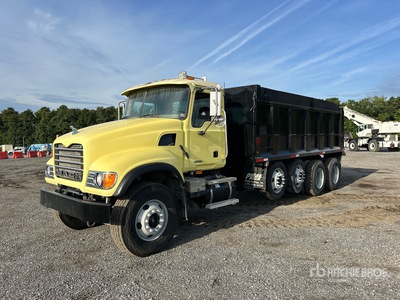 2006 Mack CV713 Granite 10x4 Quad/A Camión dumper