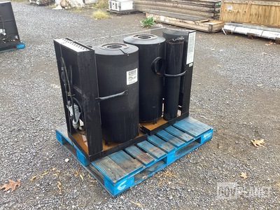 (2) International Thermal Research Space Heaters
