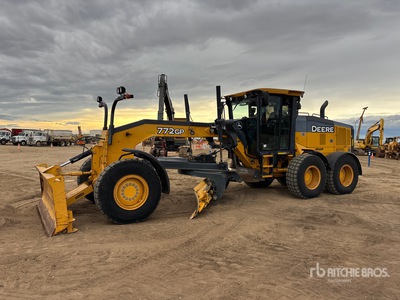 2015 John Deere 772GP AWD Motor Grader