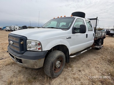 2007 Ford F-350 XL 4x4 Crew Cab Flatbed Truck (Inoperable)