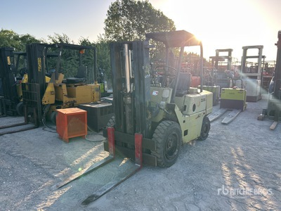 Clark C500Y-55 Pneumatic Tire Forklift