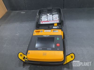 Physio-Control LifePak 1000 Defibrillator