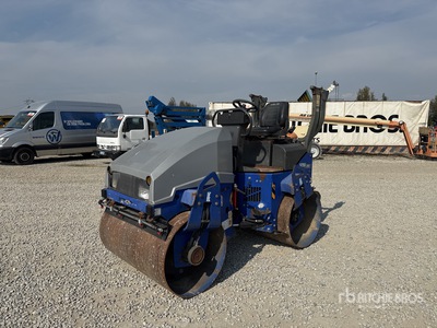 2013 Ammann ARX26 مدحلة ذات اسطوانتين