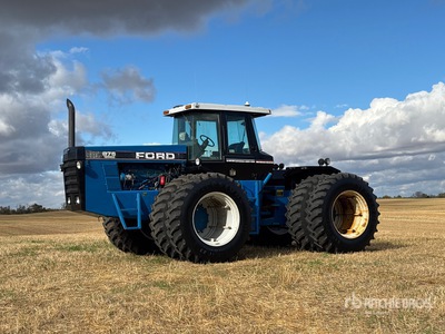 1989 Ford 876 Knikgestuurde tractor