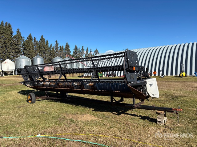 Agco 400 25 ft Rigid Combine Header | Ritchie Bros. Auctioneers