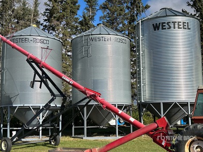 Westeel-Rosco 146 +/- 2300 bu 6 Ring Hopper Grain Bin